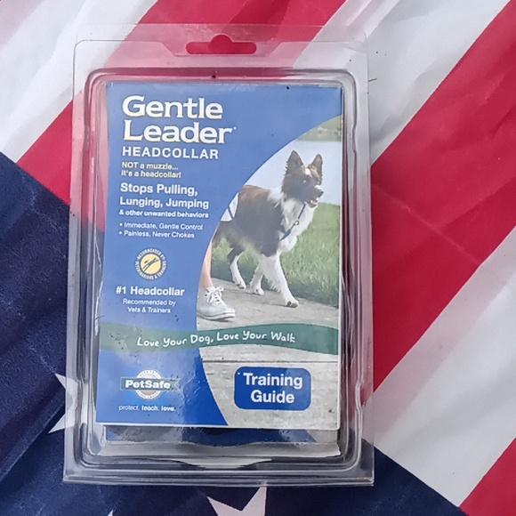 NWT PetSafe Gentle Leader Headcollar with Training Guide - Blue - Picture 1 of 4